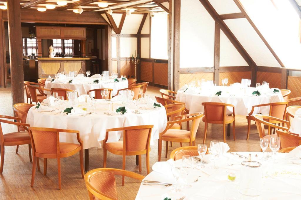 Hotel Restaurant Zur Linde Pattensen Eksteriør billede